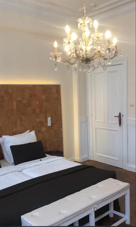 Hotel Belle-Vie Sint-Truiden Esterno foto