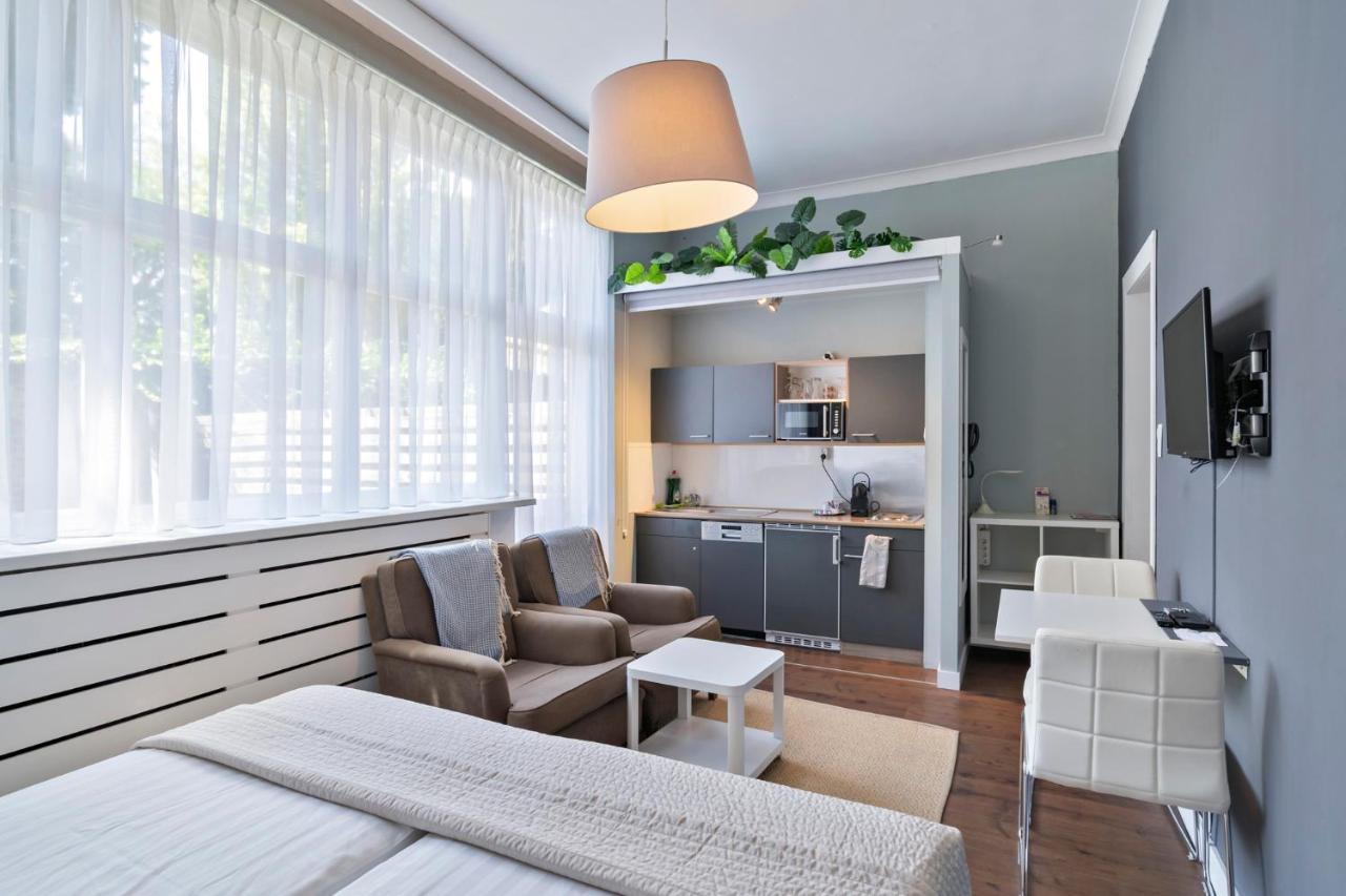 Hotel Belle-Vie Sint-Truiden Esterno foto