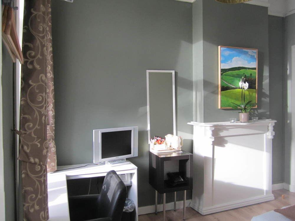 Hotel Belle-Vie Sint-Truiden Esterno foto