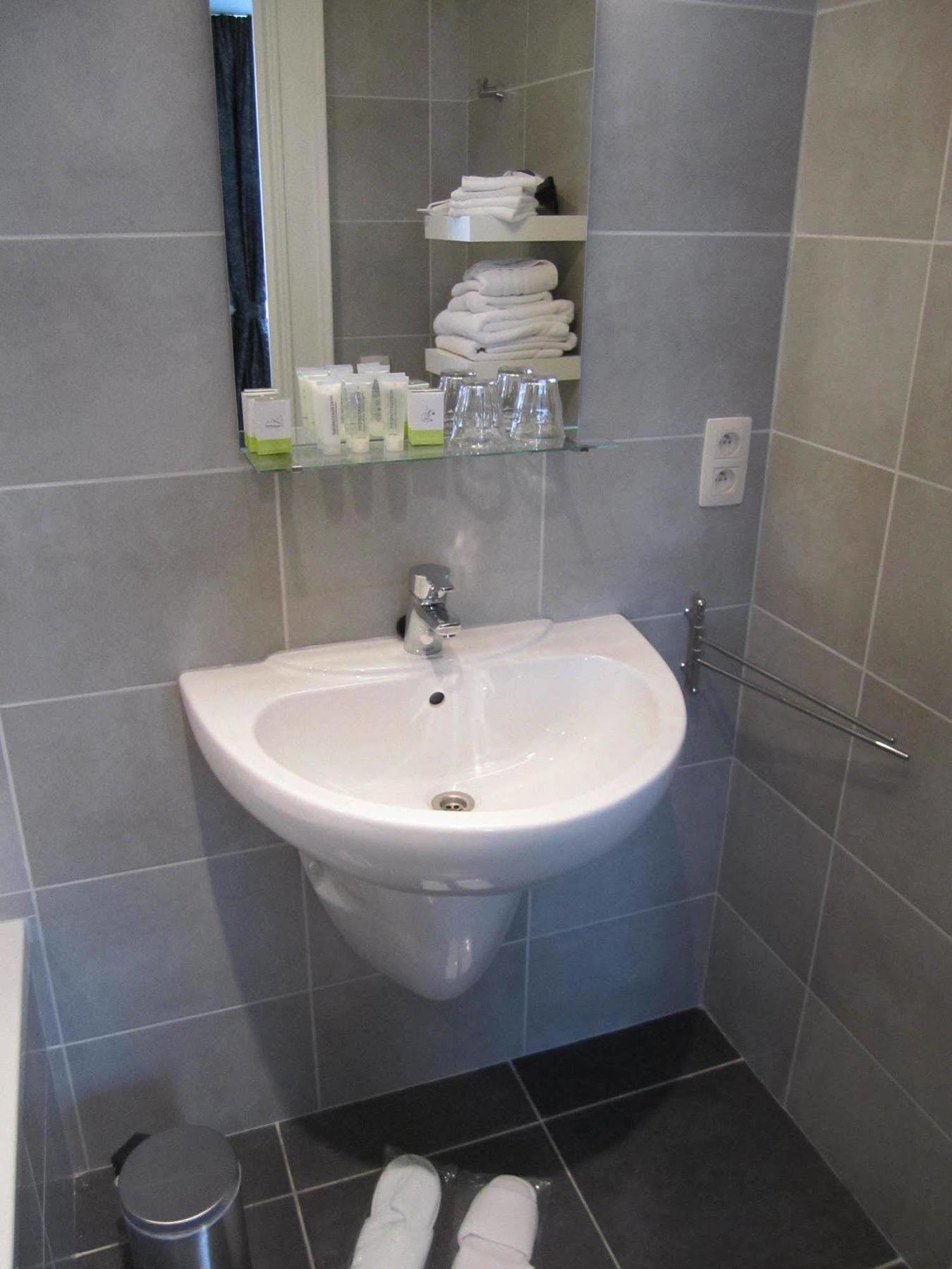 Hotel Belle-Vie Sint-Truiden Esterno foto